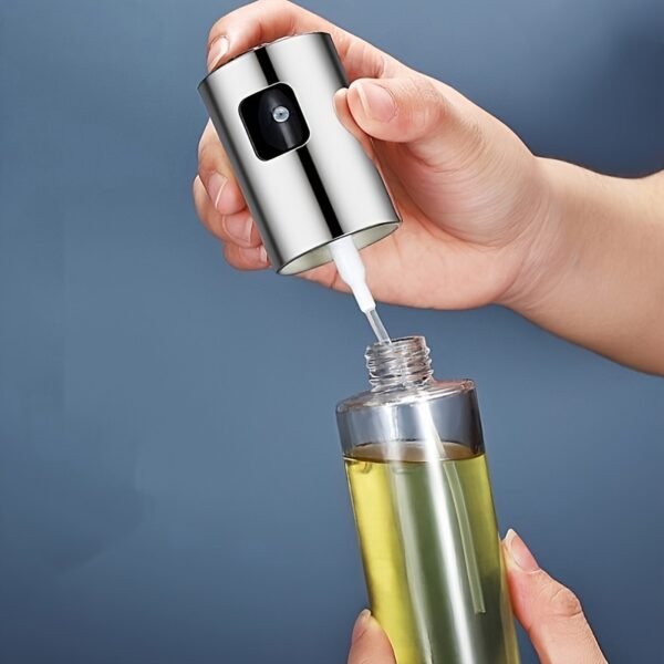 5899c8d4-305f-4dbd-9ebe-ef5824c7be6f.jpg 304 Stainless Steel Condiment Bottle Leakproof Spray Oil Bottle