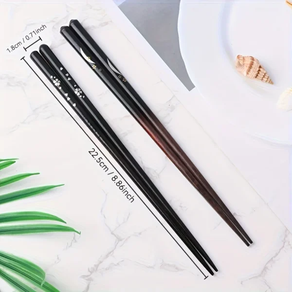 b5881174-55d7-4819-a2a1-9e8bd56b1a0f.webp Random Elegant Wooden Chopsticks