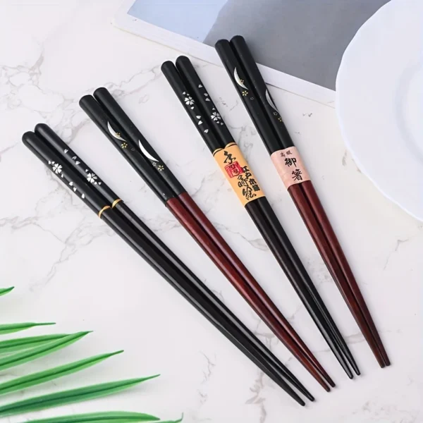 c6fb8c03-59c8-4aac-b12d-a8a1ff3a1315.webp Random Elegant Wooden Chopsticks